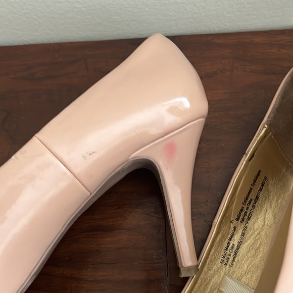 High heel / size 9-1/2 / 3.5 inches - Picture 4 of 9